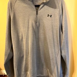 Like New! Under Armour pullover
